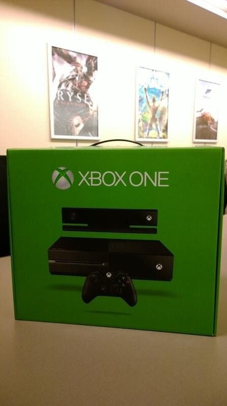 首发版XBOXOne包装盒亮相 主打绿色风格